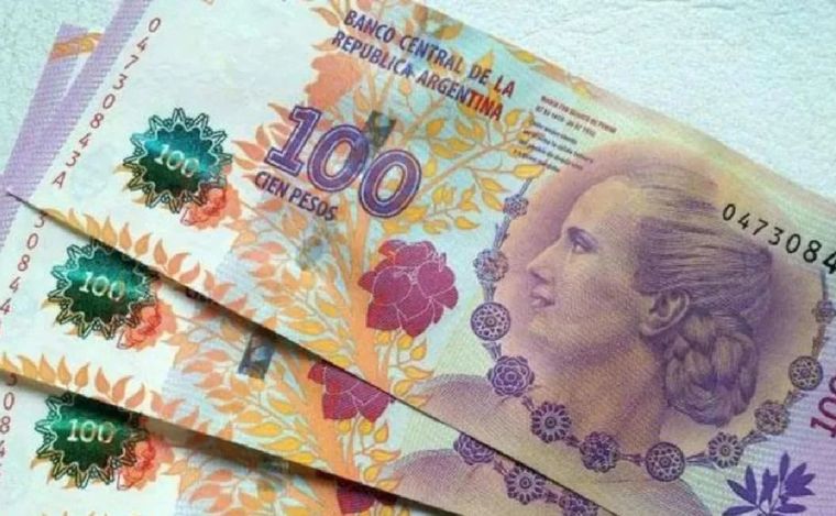 El billete de $100 con el rostro de Evita se lanzó en 2012.
