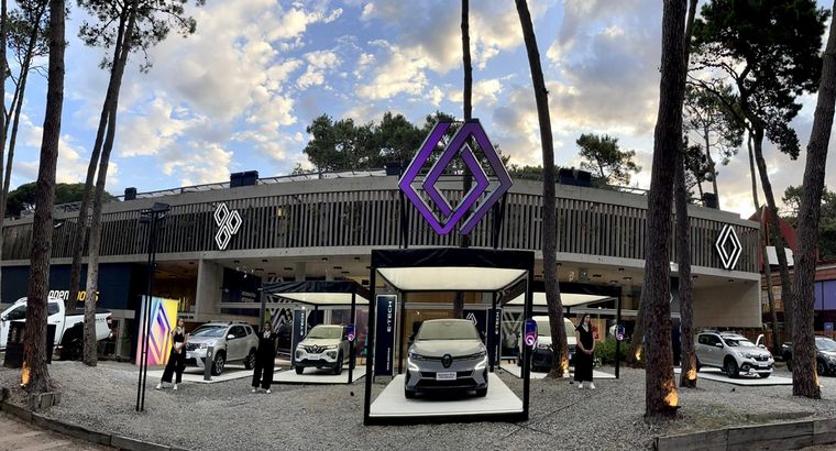 FOTO: Renault Summer Experience vuelve a Pinamar y suma espacio exclusivo en Cariló