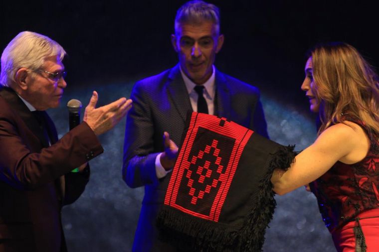 FOTO: Rony Vargas fue homenajeado por su aporte a la música en el Festival Jesús María