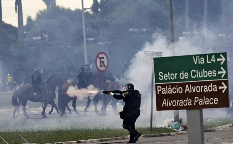 FOTO: Incidentes en Brasilia (REUTERS/Ueslei Marcelino)
