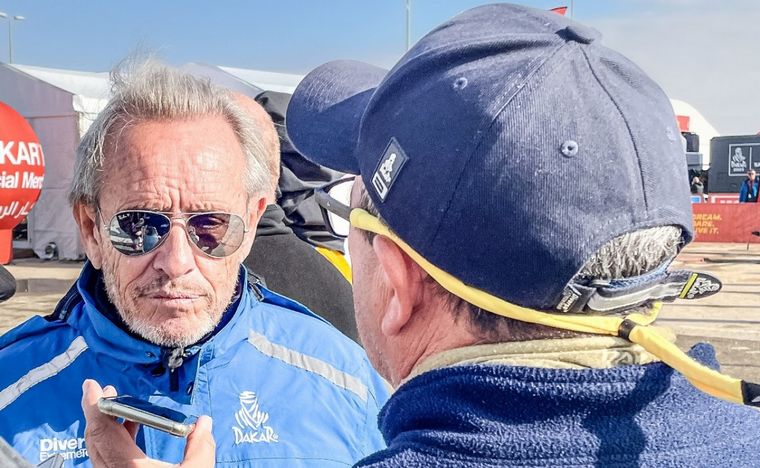 Estar con la gente y conocer los países, hace que esta leyenda esté en el Dakar