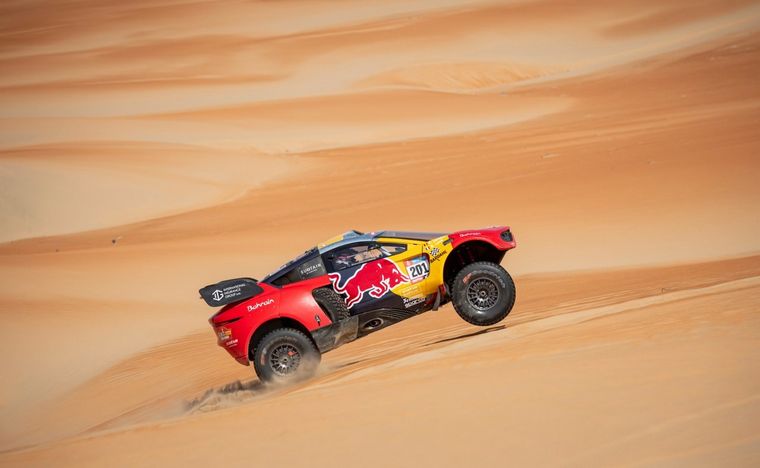 FOTO: A pura velocidad, Loeb sigue sumando victorias