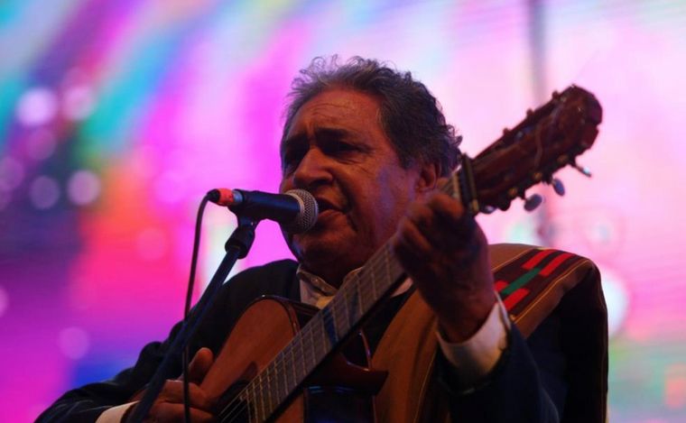 Los Manseros Santiagueños en la noche del viernes de Jesús María.