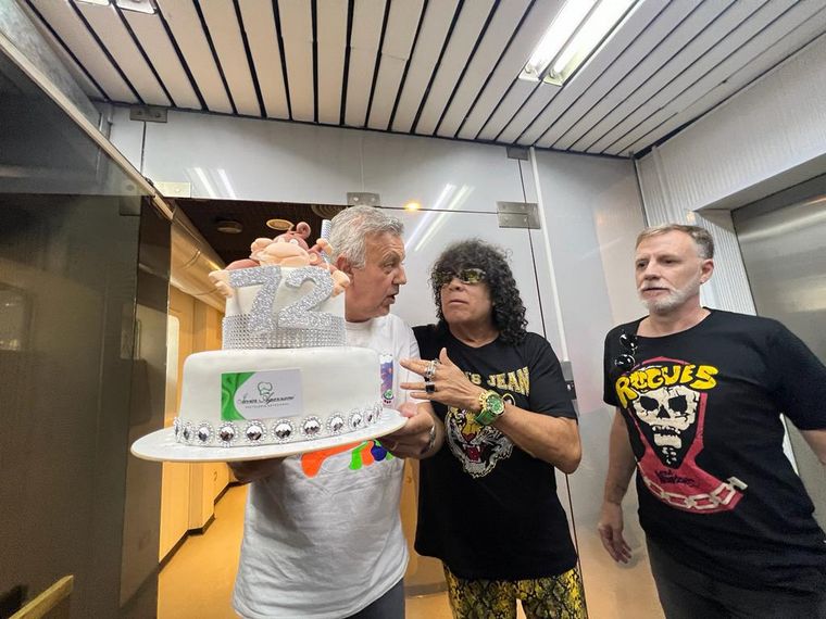 El recibimiento de Cadena 3 y La Popu para "La Mona"