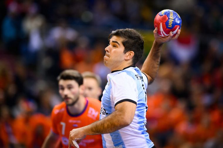 La Selección argentina se enfrentará a una potencia europea (FOTO: @CAHandball)