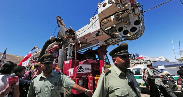 La perforadora llegó a donde están los mineros