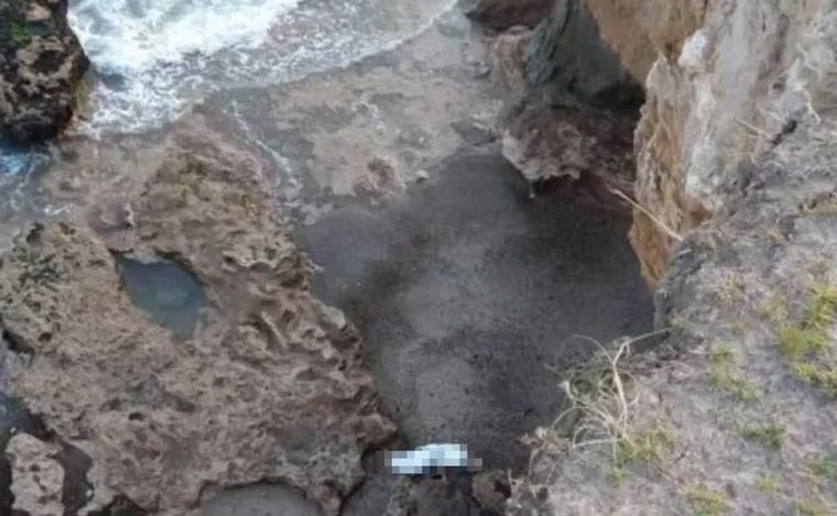 Murió al intentar sacarse una foto al borde de un acantilado (Foto: La Nación).