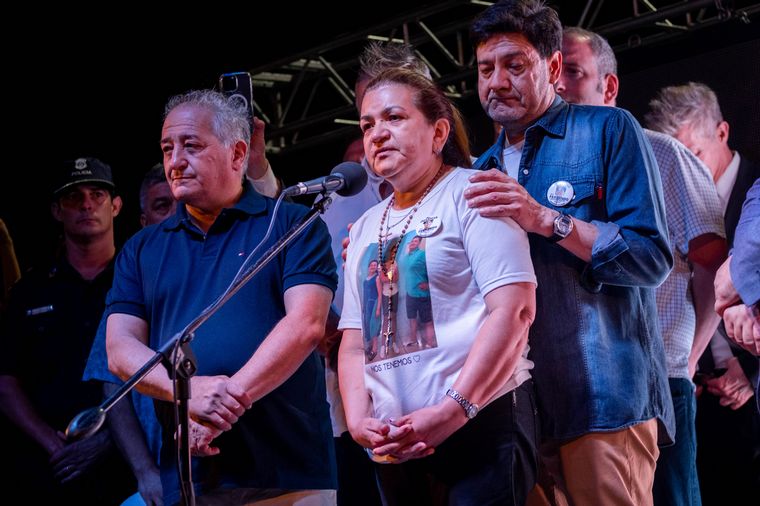 Los padres de Fernando Báez Sosa pidieron justicia ante una multitud (Fotos: Télam)