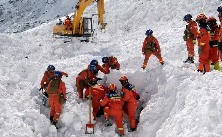 FOTO: Al menos 28 personas mueren por una avalancha en el Tíbet. (Foto: AFP)