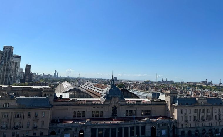 La torre Los Ingleses y su increíble mirador que permite ver Argentina y Uruguay.