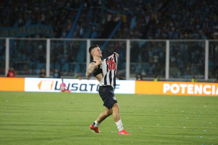 FOTO: Rodrigo Garro festeja el segundo gol de Talleres ante Belgrano.