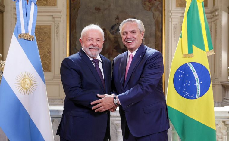 FOTO: Alberto Fernández junto a Lula Da Silva (Foto: @alferdez).