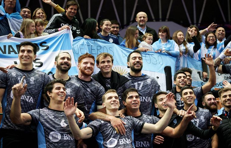 FOTO: Los Gladiadores, felices con su participación mundialista. (Foto: @DeportesAR)