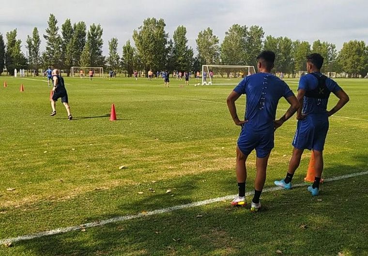 FOTO: Talleres entrenó pensando en Independiente