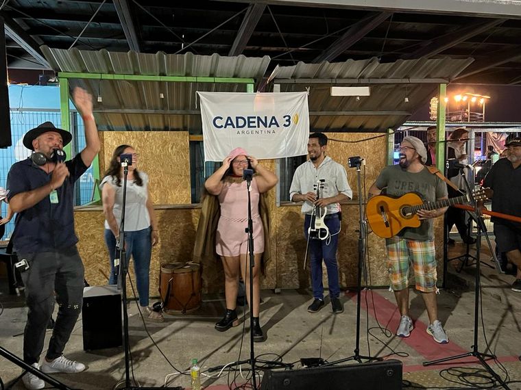 Destino San Javier, la alegría en La Peñita de Cadena 3