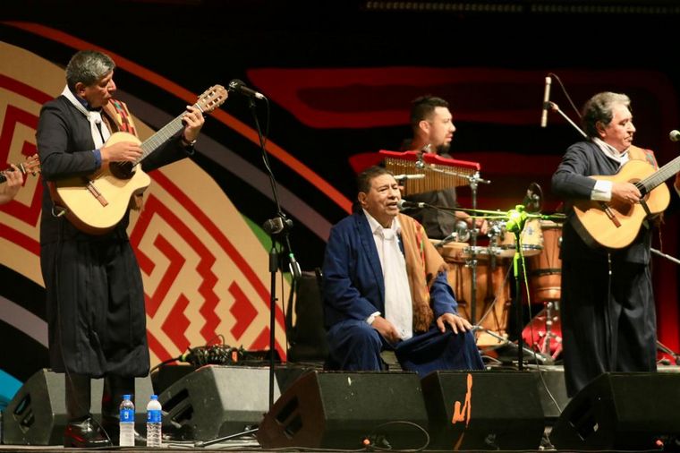 Los Manseros Santiagueños, en la quinta luna de Cosquín 