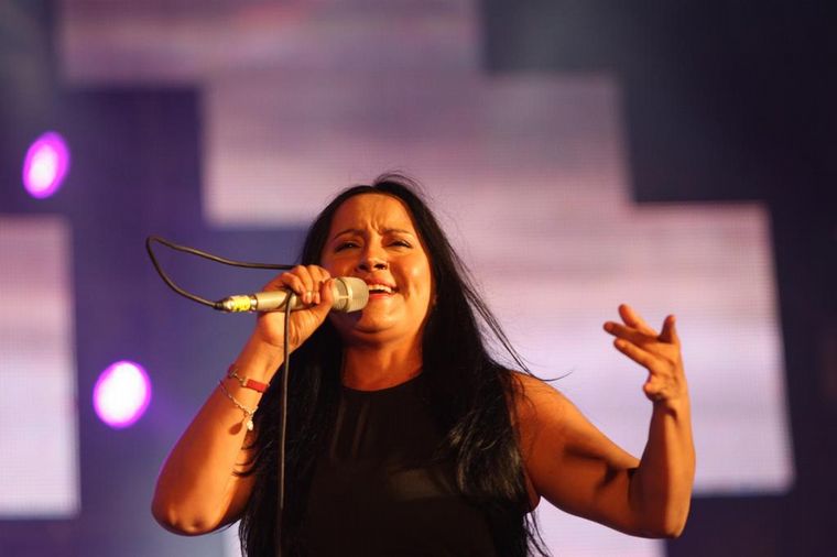 La Bruja Salguero, en la quinta luna coscoína