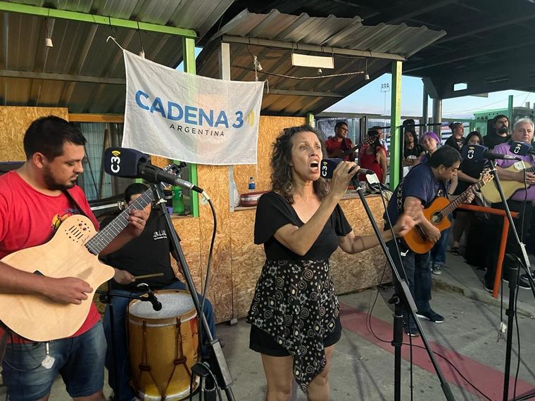 Octava luna de "La Peñita" de Cadena 3.