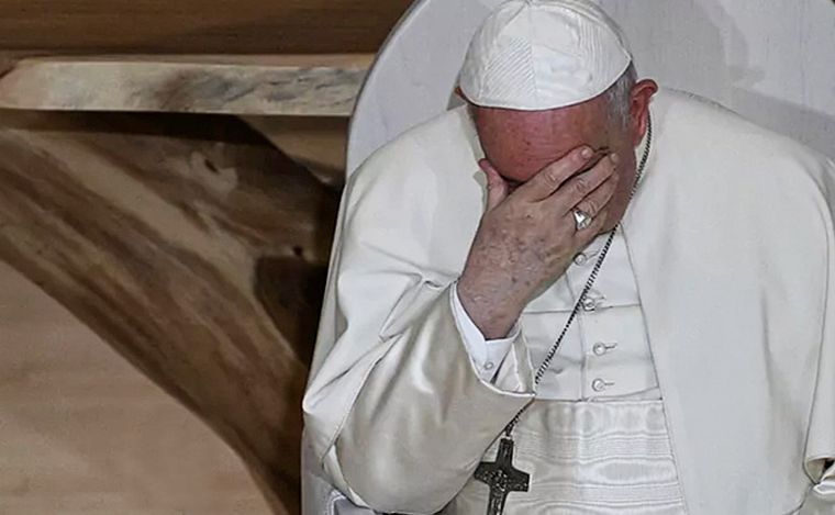 FOTO: El papa Francisco condenó la violencia en Medio Oriente.