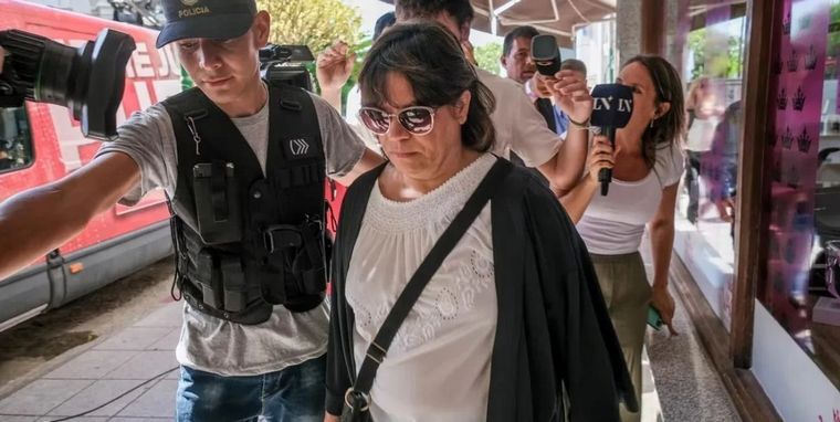 FOTO: Rosalía Zárate cuestionó a la prensa durante la sentencia.