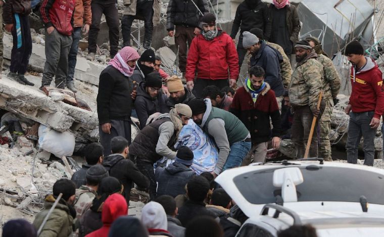 FOTO: Casi 20 mil muertos por el terremoto en Turquía y Siria. (NA/AFP)
