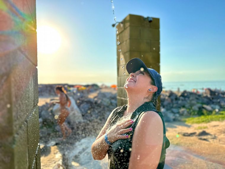 Flotando en Miramar de Ansenuza