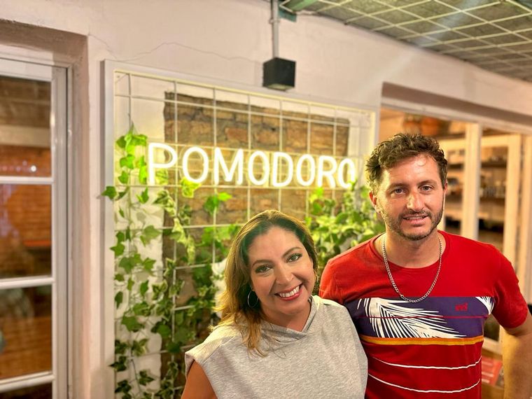 Pomodoro, un restaurante que vale la pena conocer en Miramar de Ansenuza.