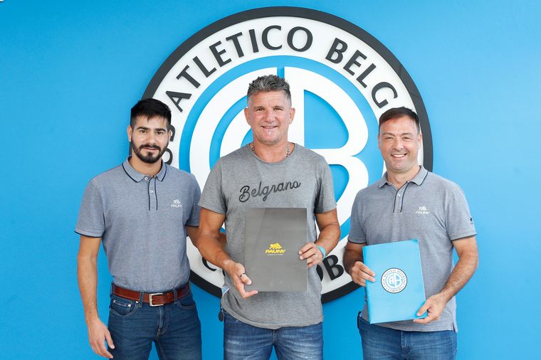 FOTO: Pauny renovó su sponsoreo con Belgrano