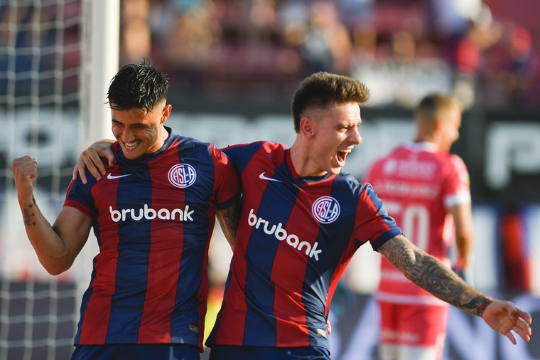 San Lorenzo recuperó la sonrisa con un triunfo ante Godoy Cruz.