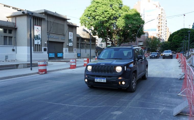 Mercado Sud: finalizó la repavimentación y el tránsito vuelve a la normalidad.