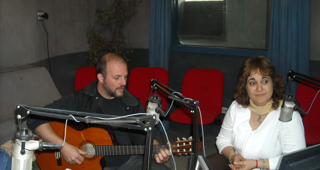 Yamila Cafrune en los estudios de Cadena 3