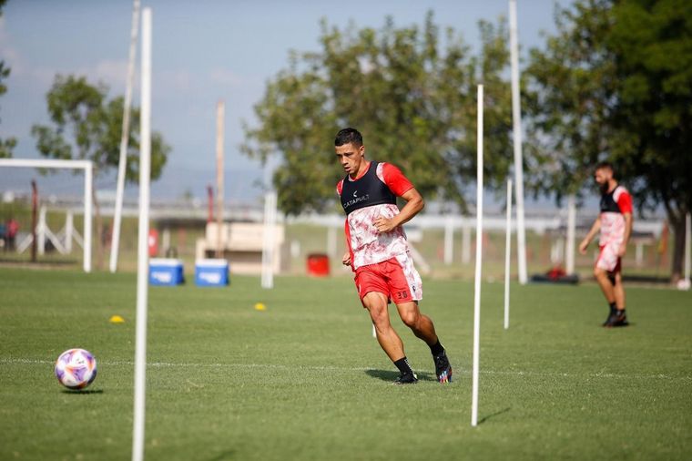 El entrenamiento matutino de Instituto en la Ciudad de C{ordoba