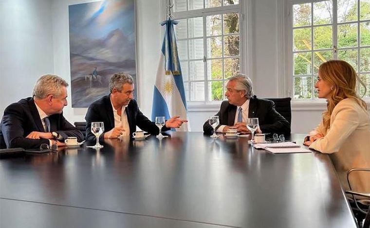 FOTO: Javkin se reunió con Fernández y Rossi en Casa Rosada por la inseguridad.