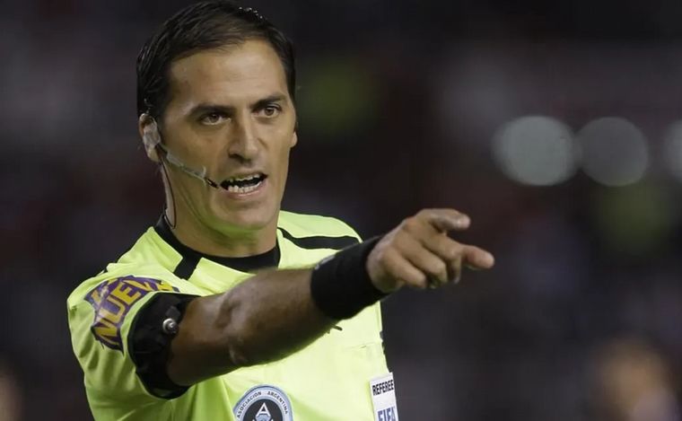 Vigliano, suspendido tras el gol anulado al 