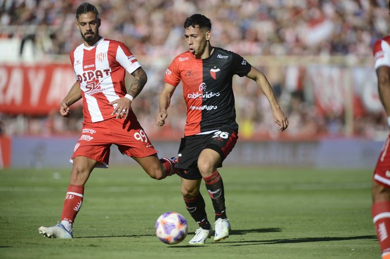 Unión y Colón no pudieron sacarse ventajas e igualaron en el clásico.
