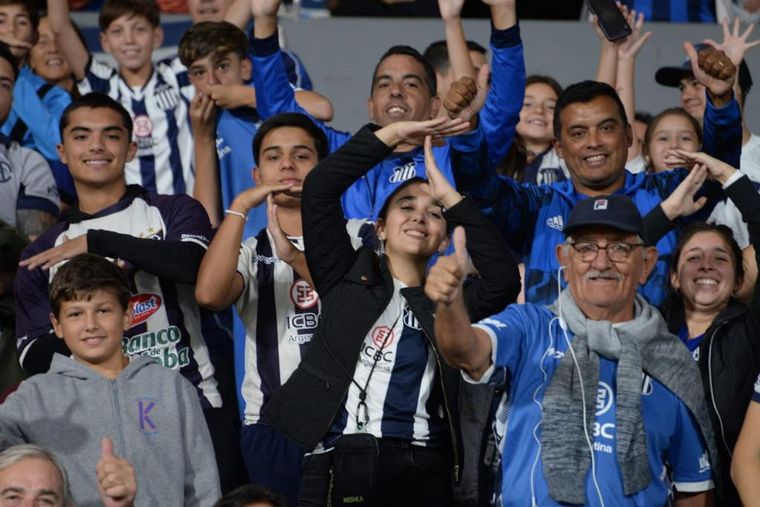 Los hinchas del