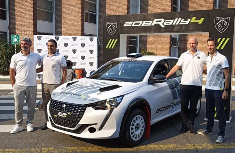 FOTO: Peugeot Argentina presento el "208 Rally4" fabricado en la planta de El Palomar.
