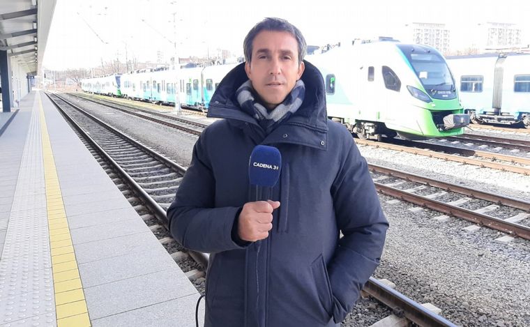 Luis Fernández Echegaray, en la estación de trenes de Rzeszów