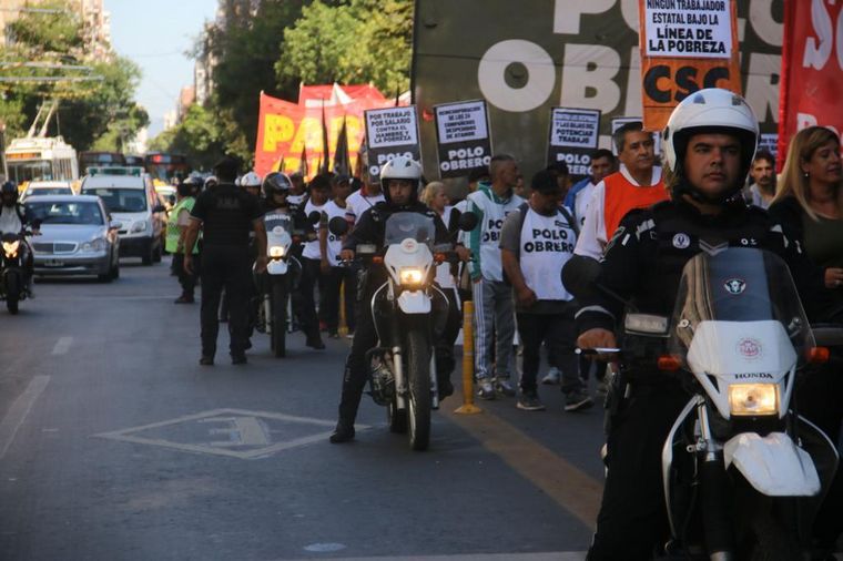 FOTO: Con promesa de no acampar, el Polo Obrero se moviliza hoy en Córdoba