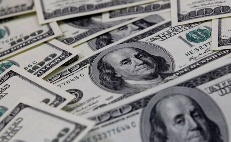 FOTO: La moneda estadounidense informal retomó la senda alcista. 