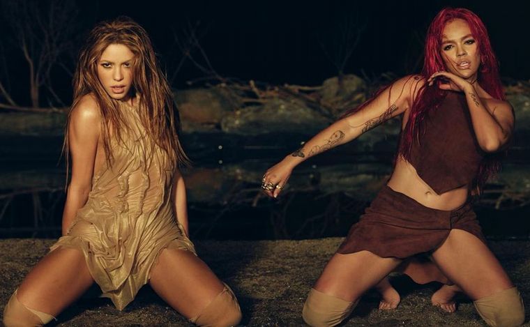 FOTO: Shakira y Karol G lanzaron 