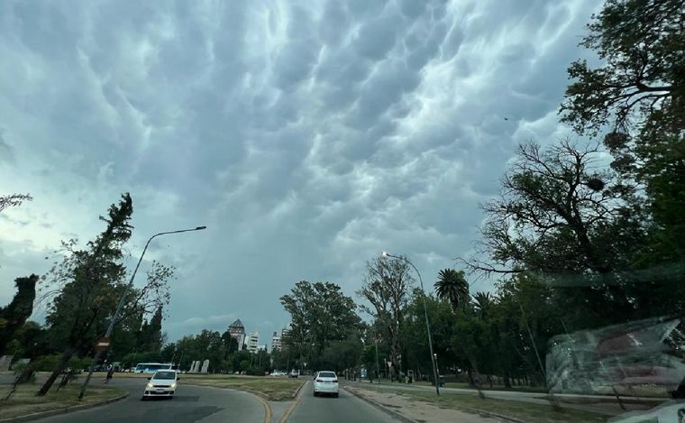 FOTO: El SMN emitió un alerta por tormentas para Córdoba.