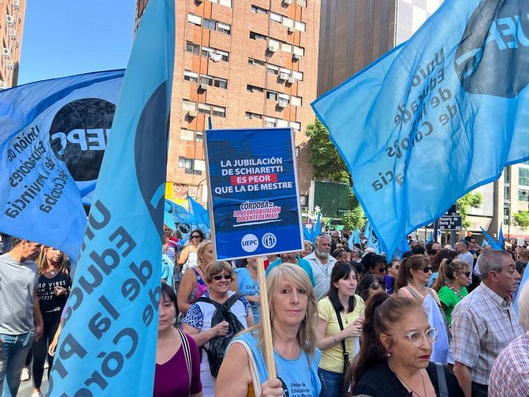 Inicio de clases en Córdoba: prevén alta adhesión al paro en escuelas públicas