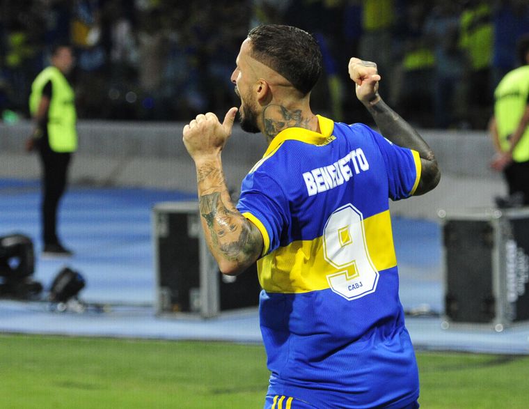 FOTO: "Pipa", goleador de Boca.