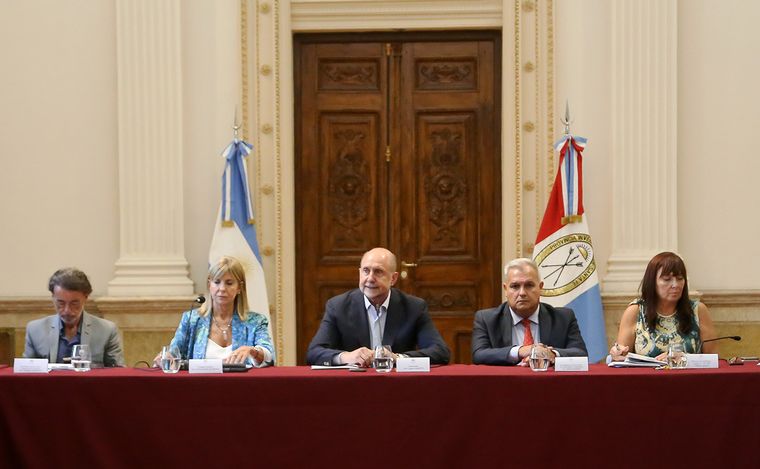Reunión cumbre de la Junta Provincial de Seguridad en Rosario.