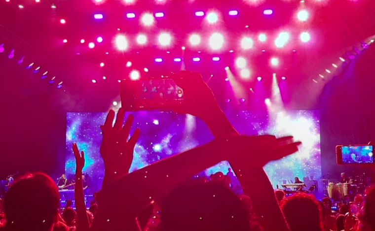 FOTO: Ricky Martin brilló e hizo delirar a fans en su último concierto en Rosario. 