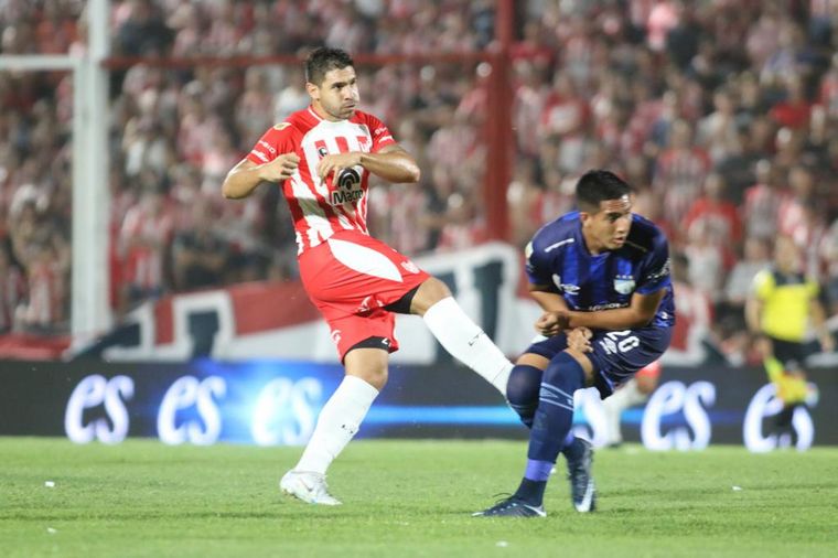 Instituto intentó pero no logró su primer triunfo como local en la Liga Profesional.