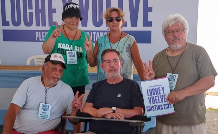 Comenzó el plenario que busca romper la proscripción de Cristina Kirchner.