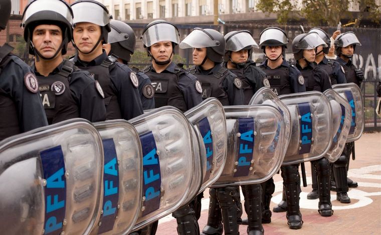 Mirabella, mano derecha de Omar Perotti, plantea la mudanza de Seguridad de Nación. 