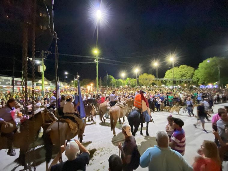 Llegó la Cabalgata Brocheriana para rendir tributo al Cura Santo